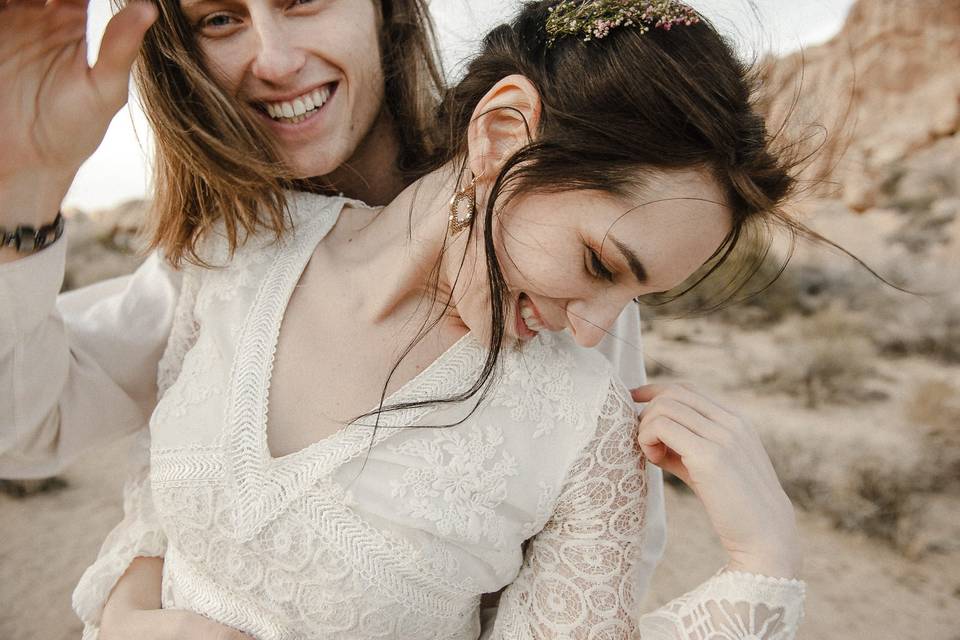 Elopement at joshua tree