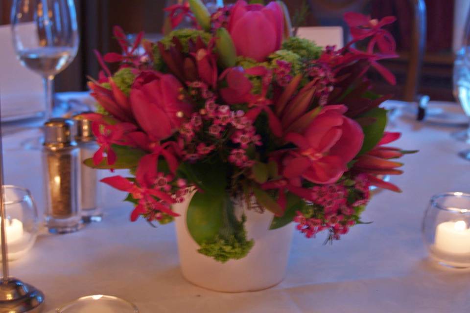 Reception table