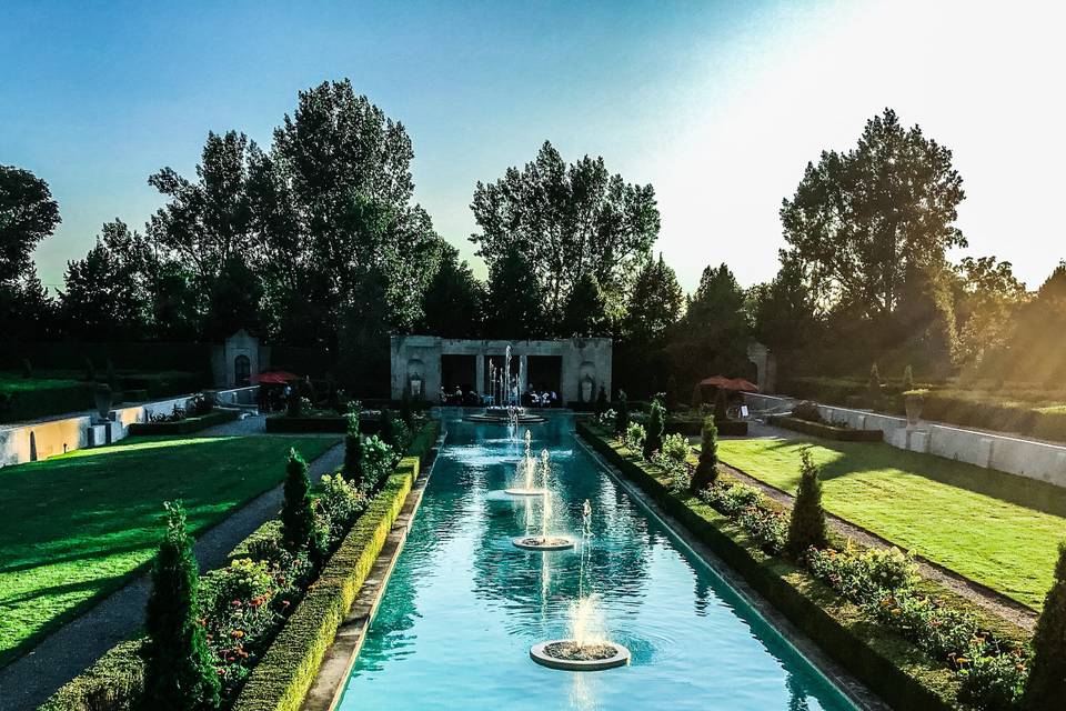 Formal Garden Fountains