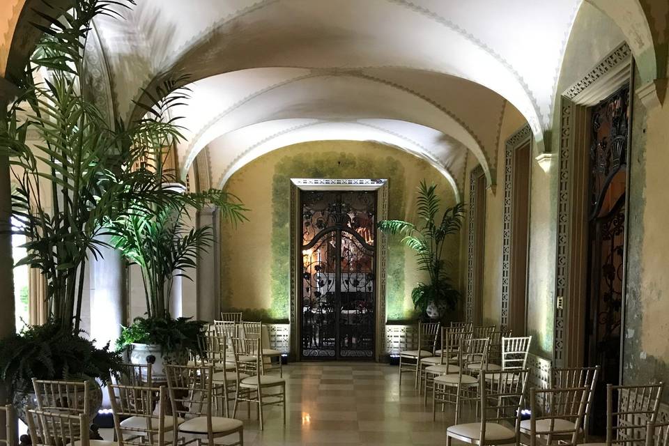 Mansion Loggia Ceremony