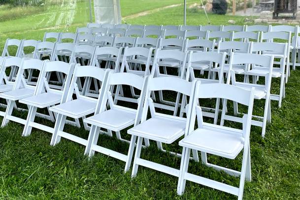 White resin chair ceremony