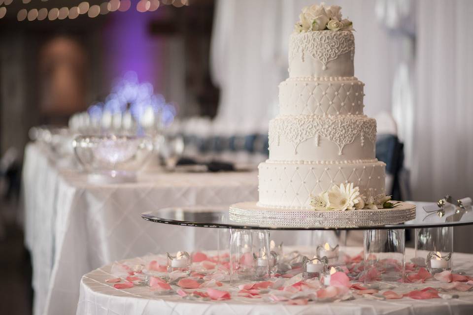 Delicious wedding cake