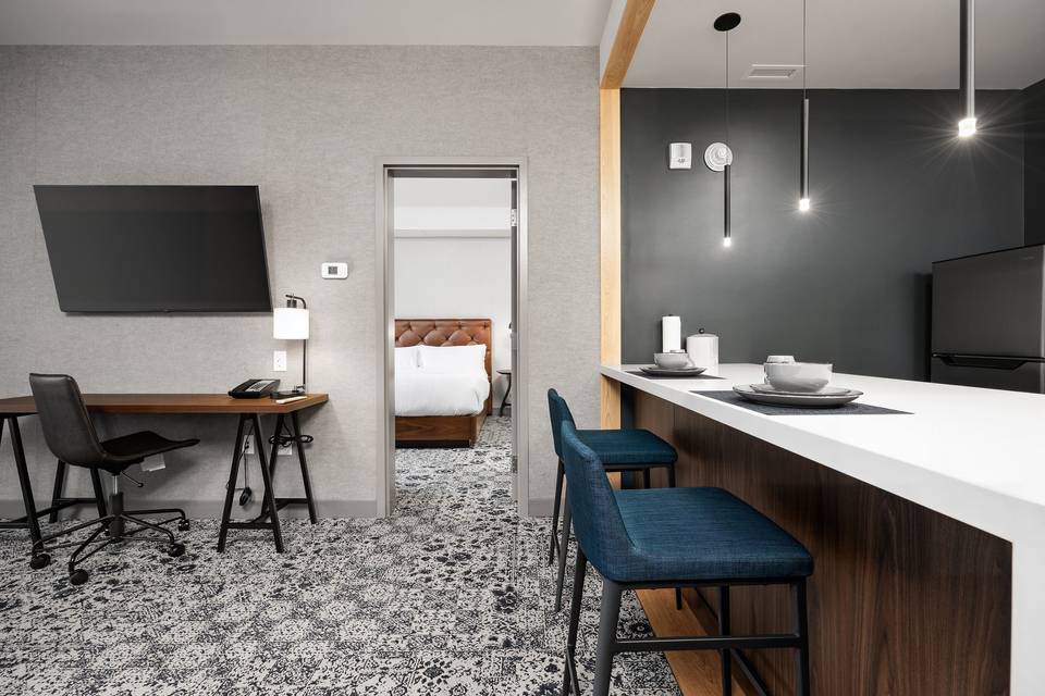 Premium King Suite