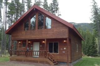 Cabin near glacier Glacier Nat