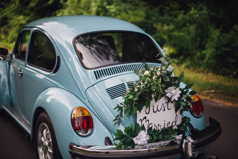 Vintage wedding car