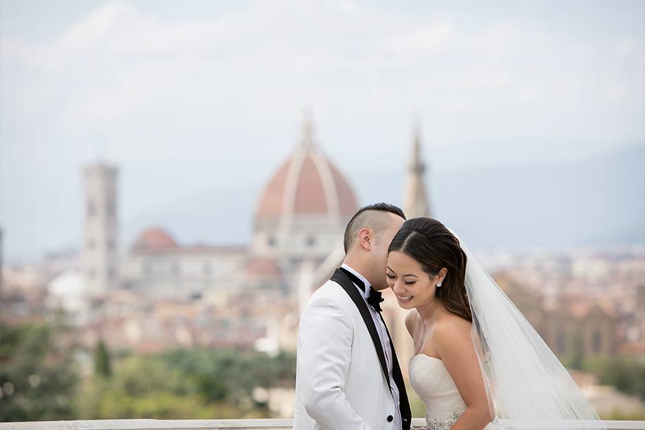 Bride and groom in Florence