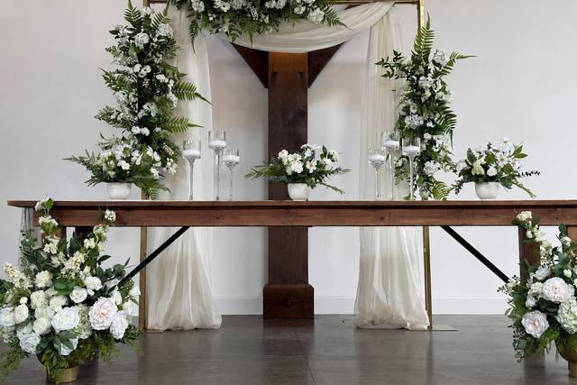 Elegant Sweetheart Table