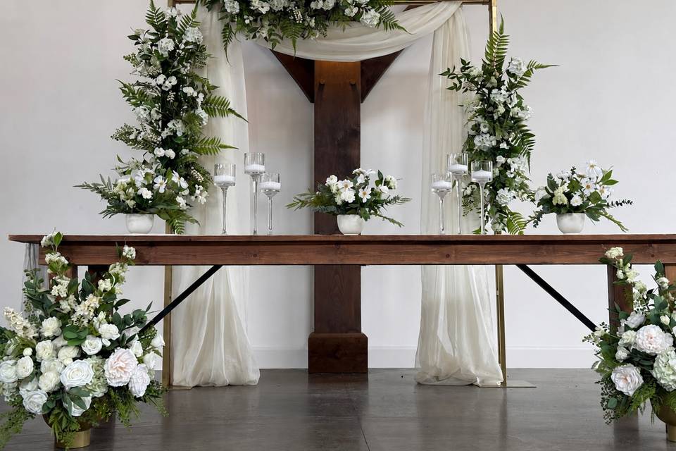 Elegant Sweetheart Table