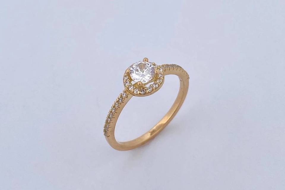 7Customizable 18K gold ring