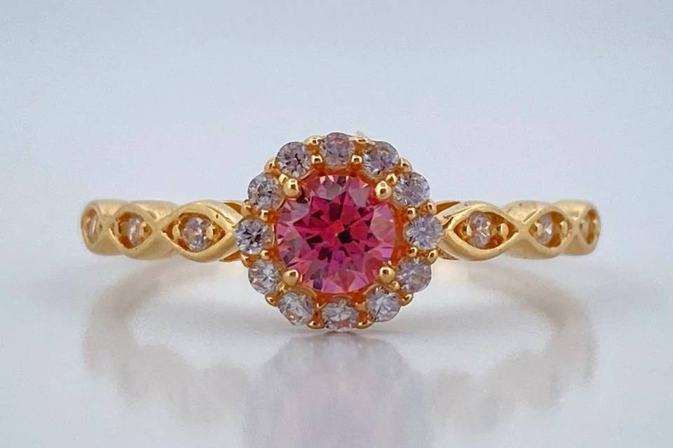 8Customizable 18K gold ring