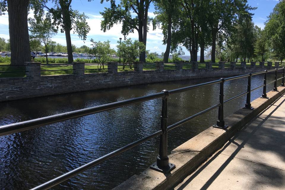 Surrounding area-Lachine Canal