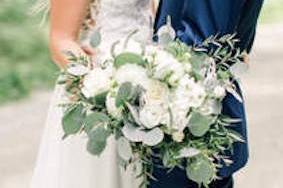 Rustic lush bouquet