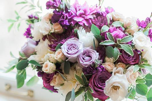 Botanical bridal bouquet