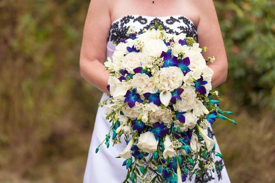 Cascade bridal bouquet