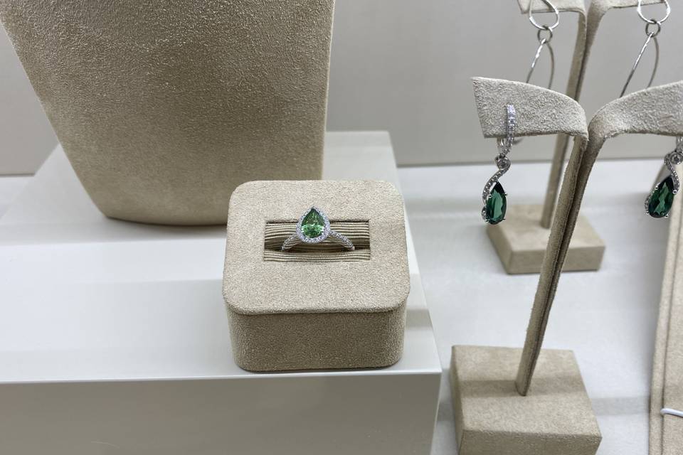 Beautiful emerald ring