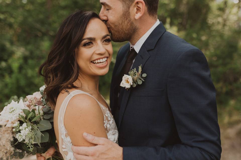 Algary, Alberta wedding hair