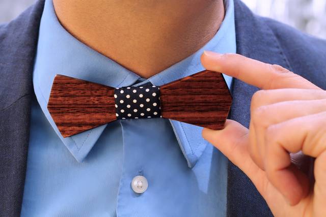 Chic Bow Tie