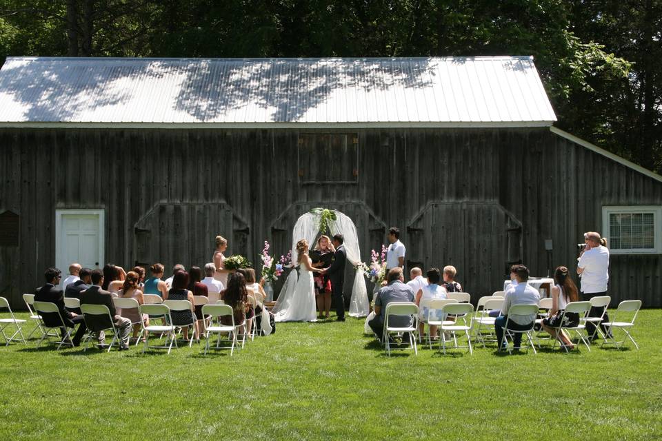 Wedding at exhibit building