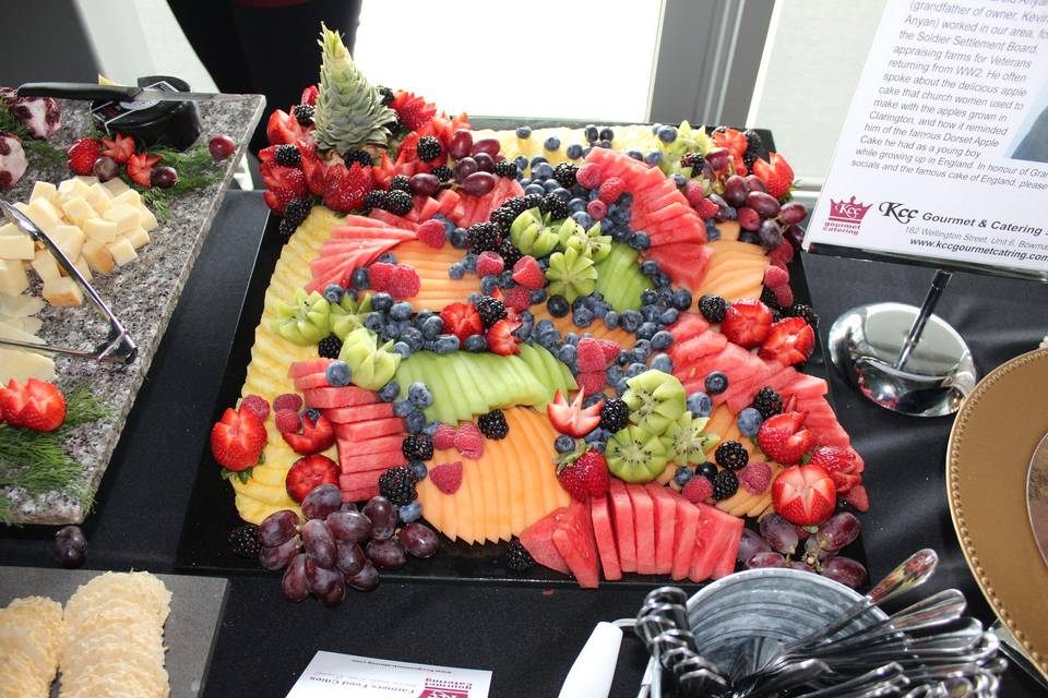 A gorgeous fruit display!