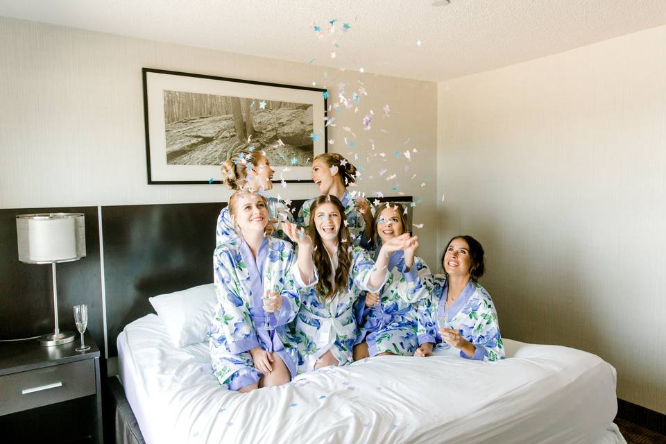 Confetti Toss with Bridesmaids