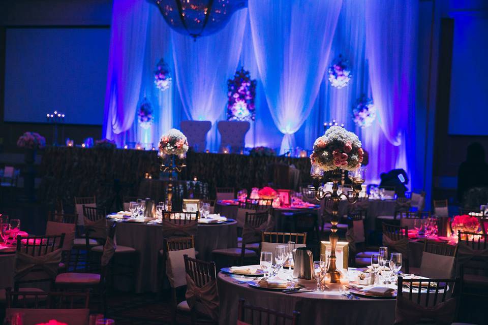 Reception head table design