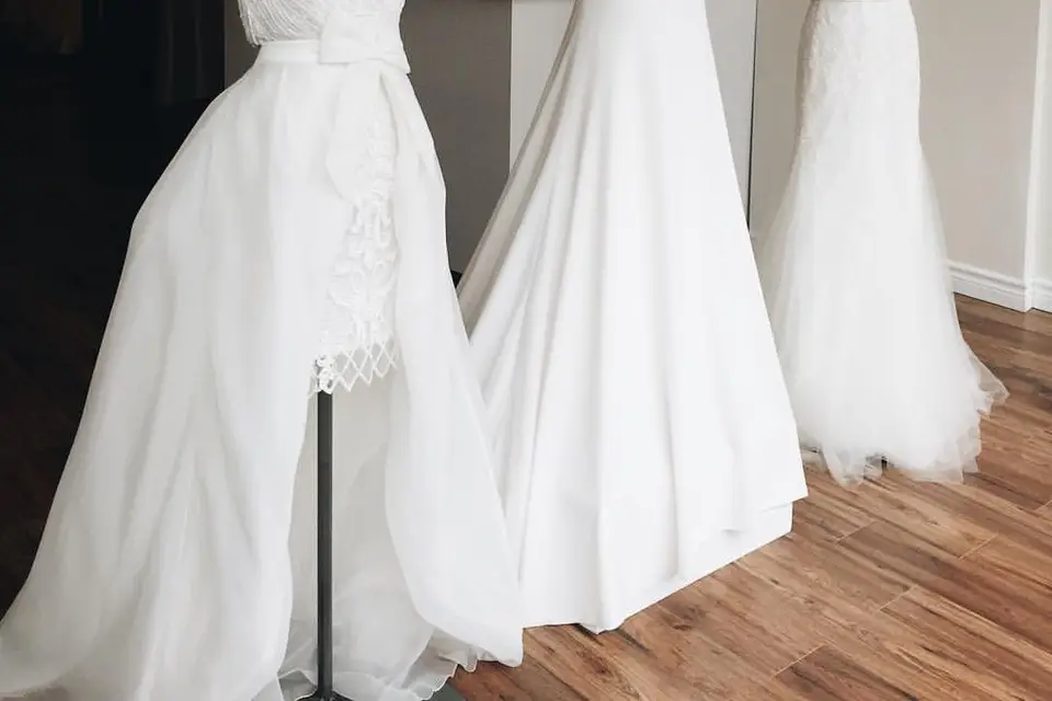 Ferre sposa shop sample sale