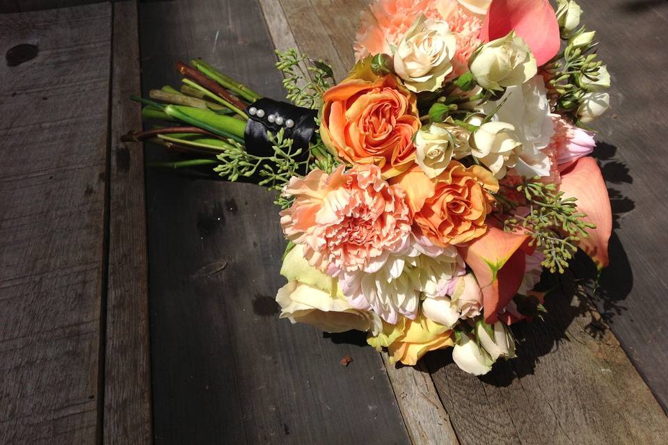 Sweetpea's bridal bouquet