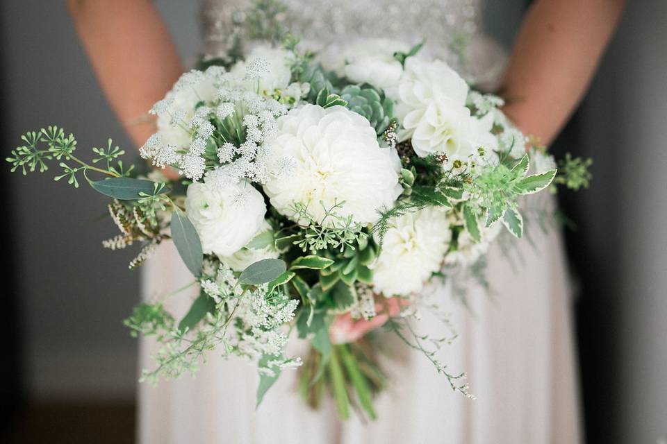 Sweetpea's bridal bouquet