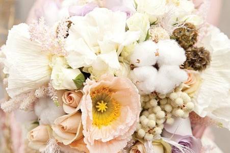 Sweetpea's bridal bouquet