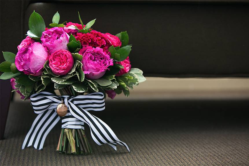 Bouquet with Stripes