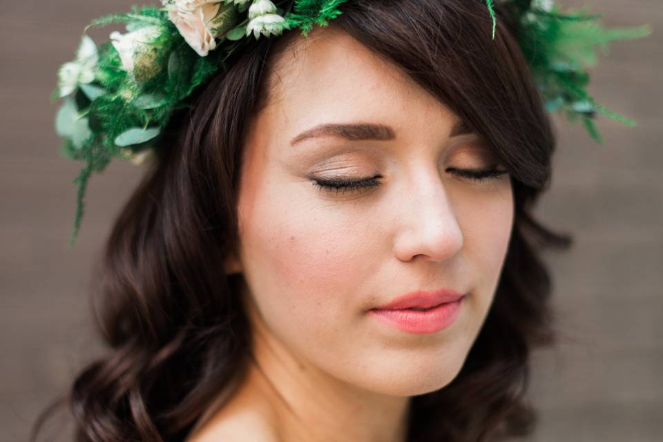 Springy Crown by Dandie Andie Floral Designs | Image by Whitney Heard Photography.jpg