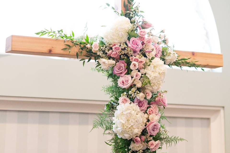 Pink and Coral Bouquet by Dandie Andie Floral Designs | Image by Whitney Heard Photography.jpg