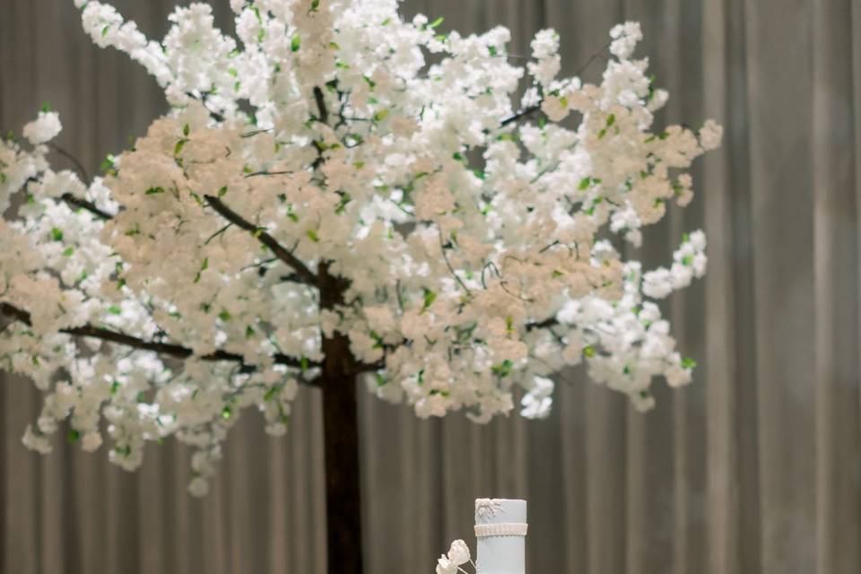 Gorgeous Wedding Cake
