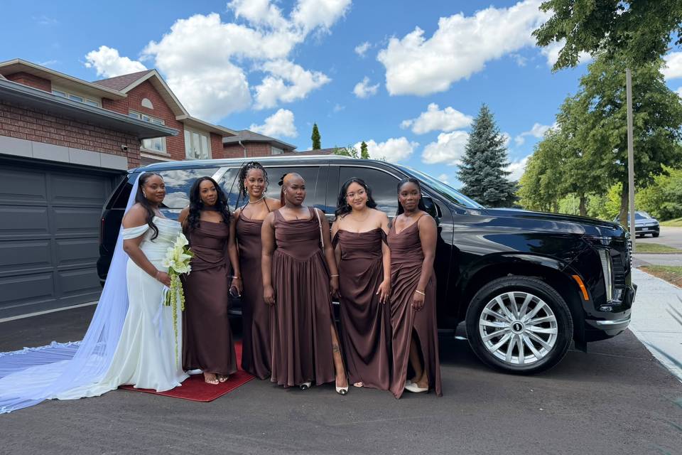 Cadilliac SUV 3