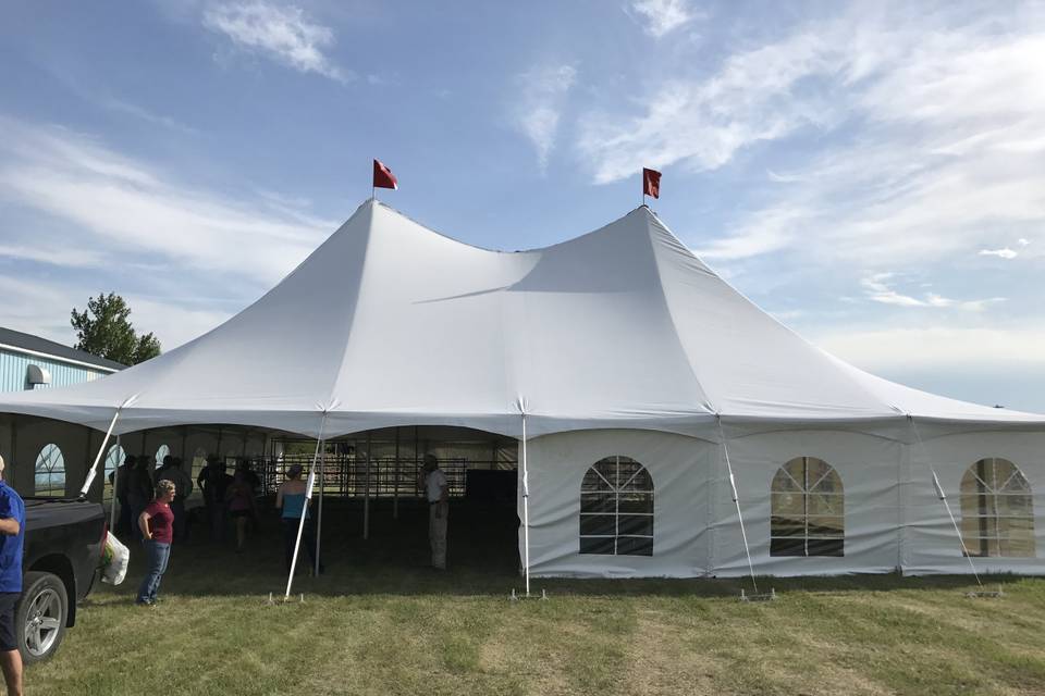 60x80 Ranch Wedding