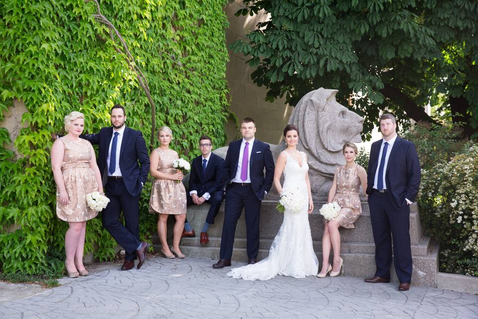 Avenue Photo - Toronto Wedding