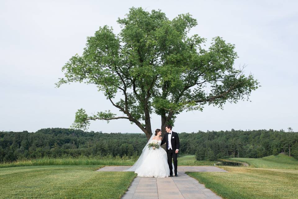 Avenue Photo - Toronto Wedding