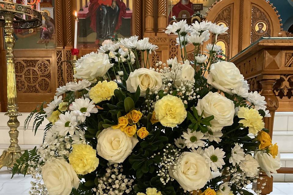 Pretty in yellow altar flowers