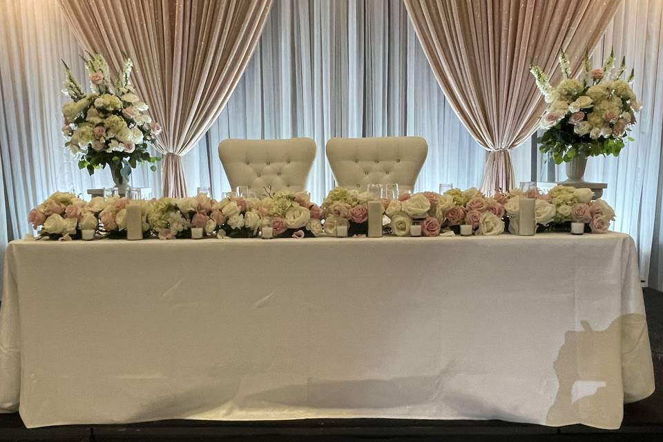 Head table centrepiece