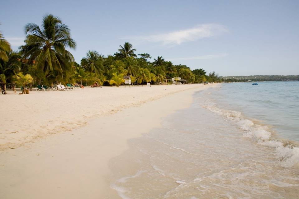 7 mile beach-Jamaica