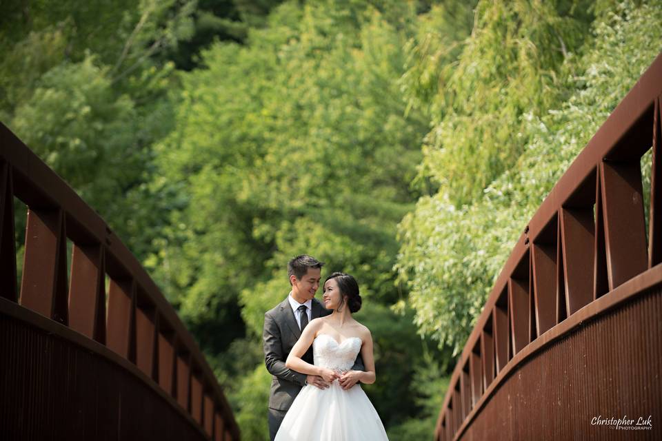 Toronto Wedding Bride & Groom