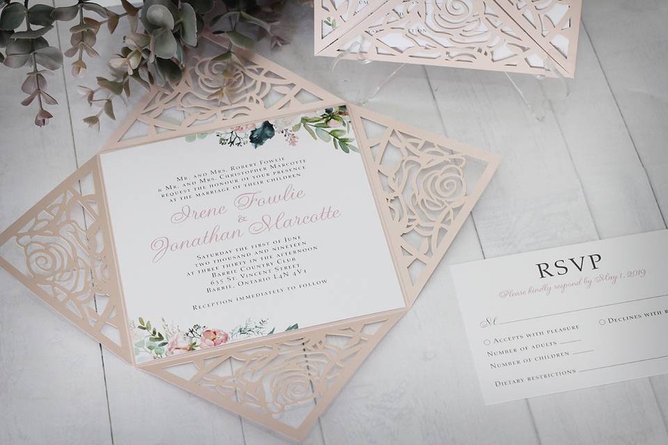 Laser-cut petal fold florals