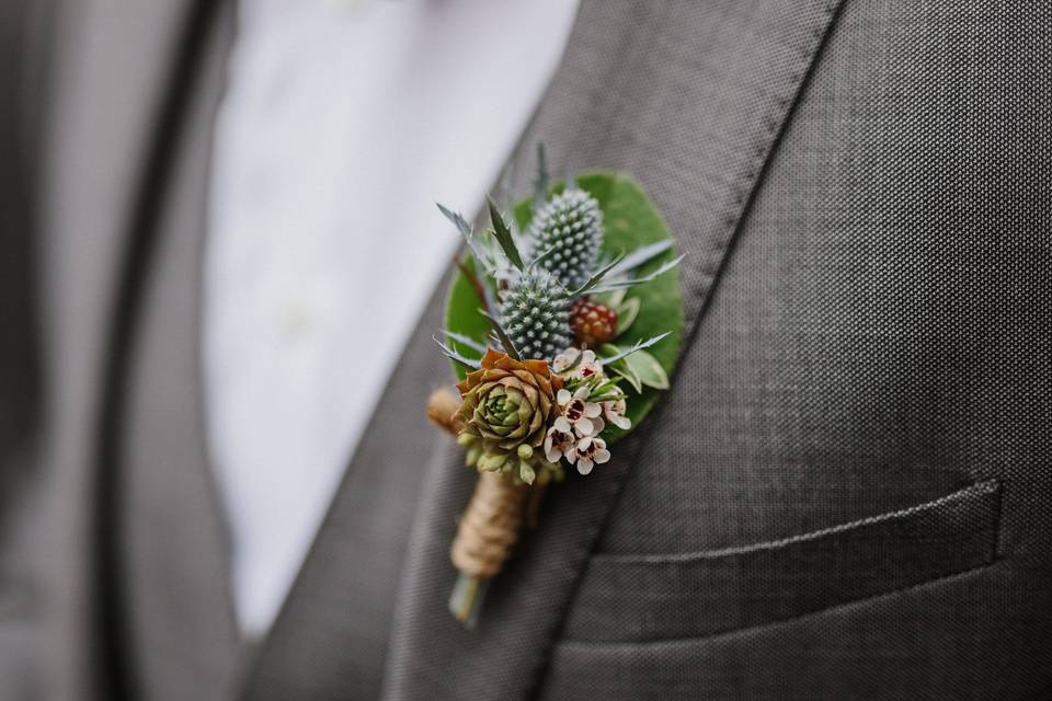 Fall boutonniere