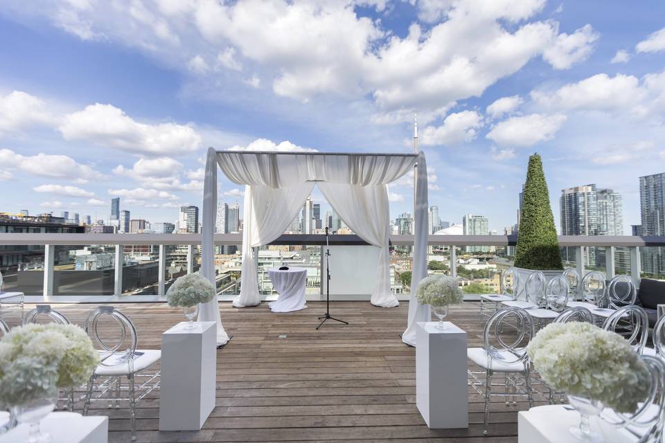 Rooftop Jewish wedding