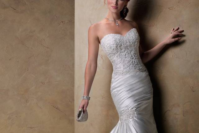 Justin Alexander - 8845 - Diva Bridal Boutique