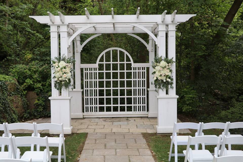 Arch decor