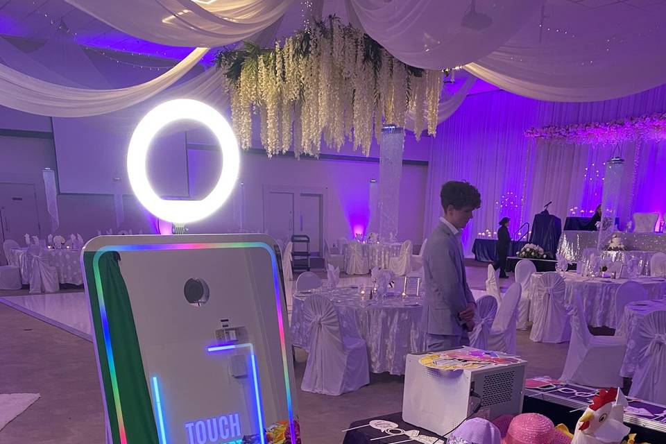 Selfie Station Photo Booth