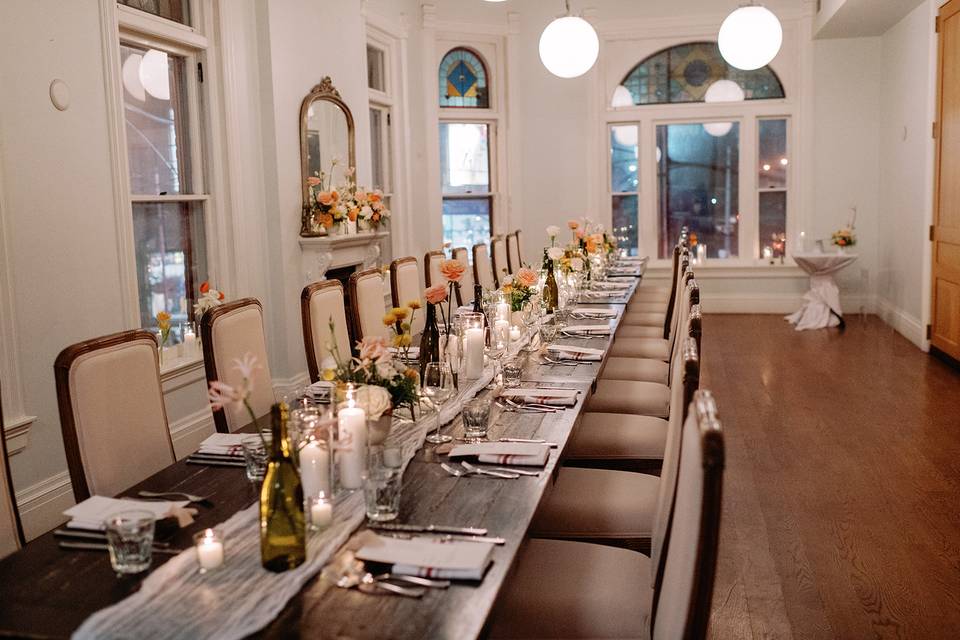 Single table dinner