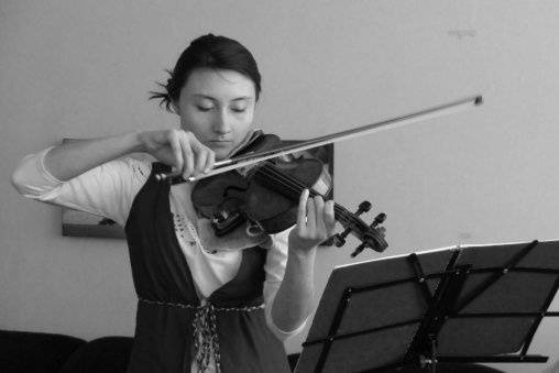 Carolina Herrera Violin