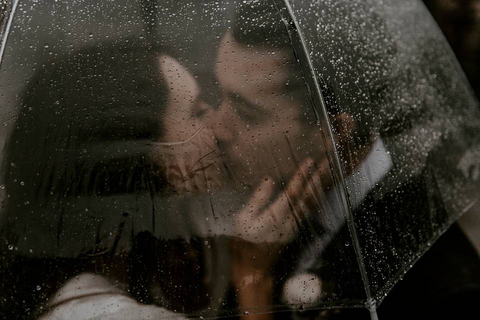 Vancouver Rainy Elopement